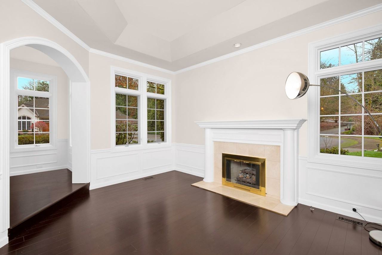 4921 166th Ct Ne - Photo 5 of 26