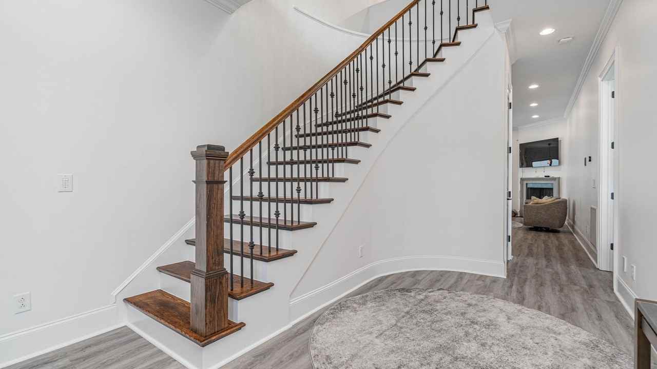 132 Laguna Vista Dr - Photo 5 of 47