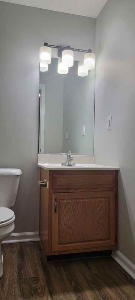 696 Liberty Hill Dr - Photo 4 of 22