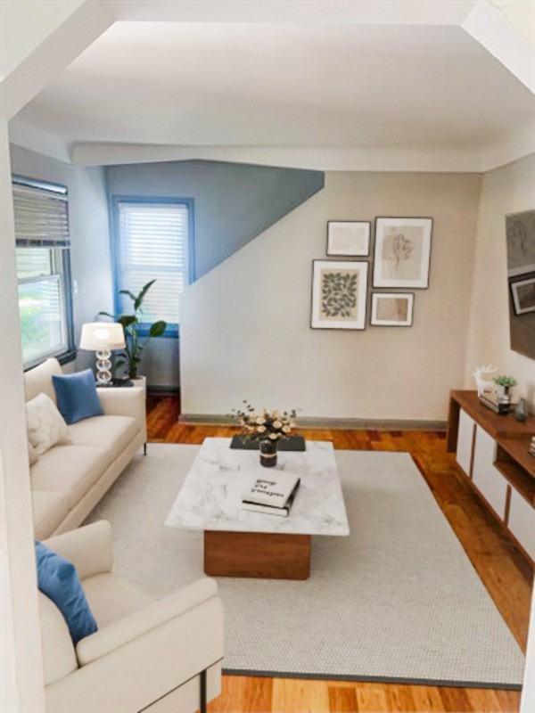24528 Grove Ave - Photo 3 of 7