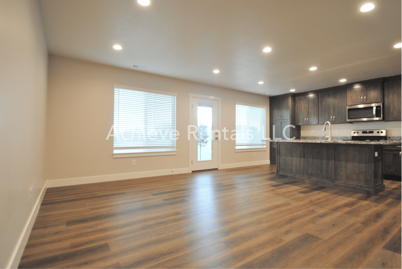 4067 S 2800 W #265 - Photo 2 of 13