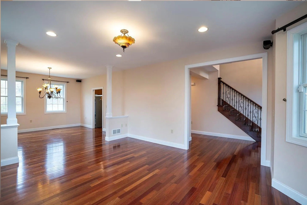 120 Meadowview Dr - Photo 6 of 50