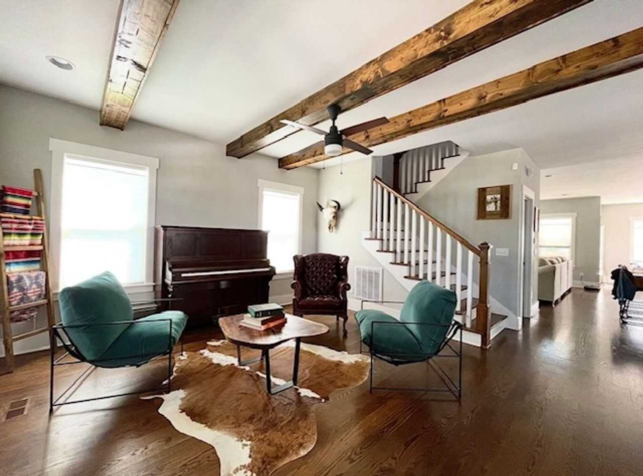 2308A Scott Ave - Photo 3 of 19