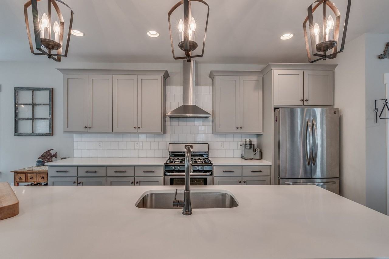 2308A Scott Ave - Photo 6 of 19