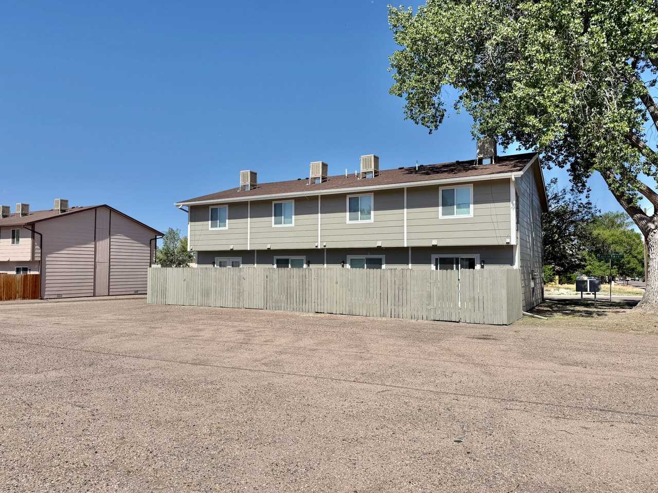 81–87 Castle Royal Dr. - Photo 6 of 7