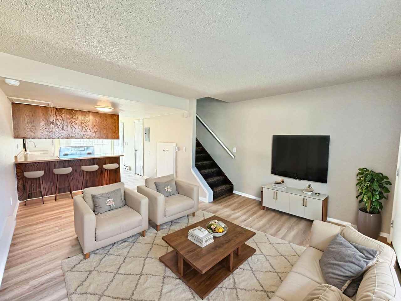 85 Castle Royal Dr - Photo 6 of 30