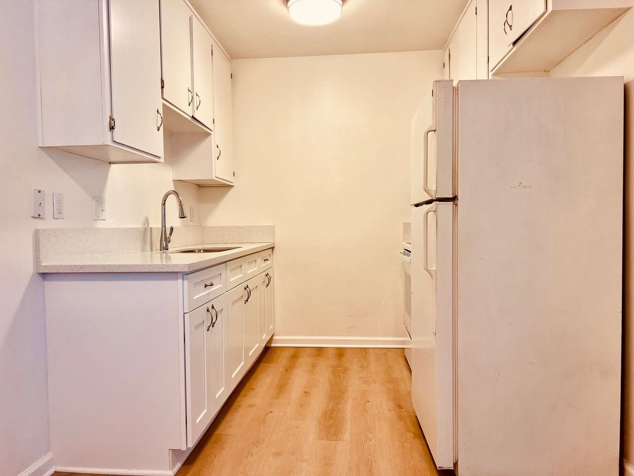 3337 Herman Ave #8 - Photo 7 of 13