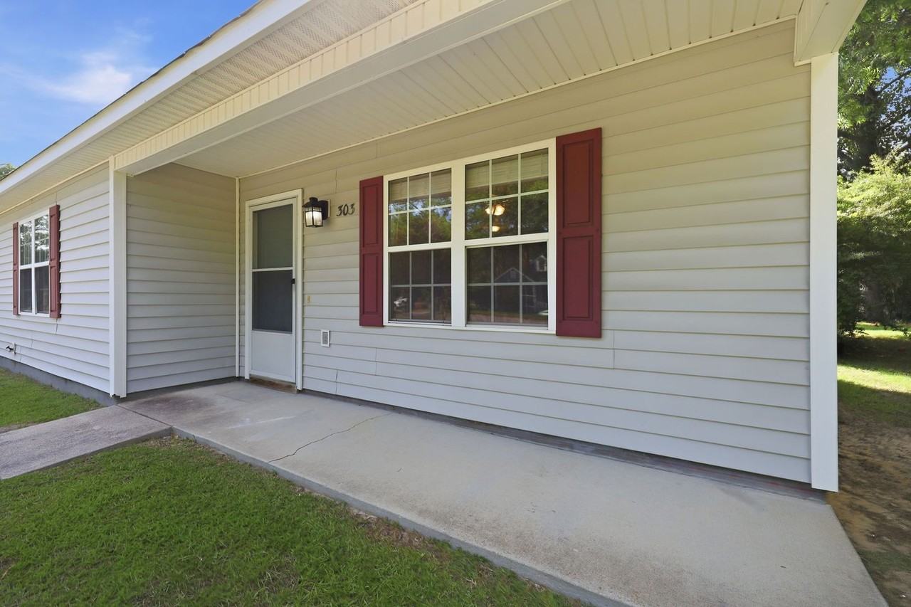 303 Louise Ave - Photo 2 of 19
