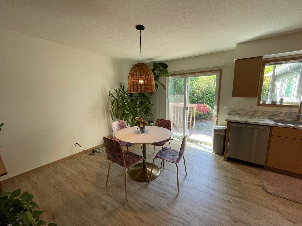 3652 Se Lexington St - Photo 3 of 14