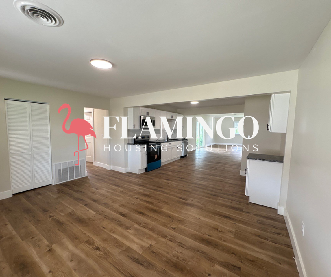 24 Rowland Dr - Photo 3 of 15