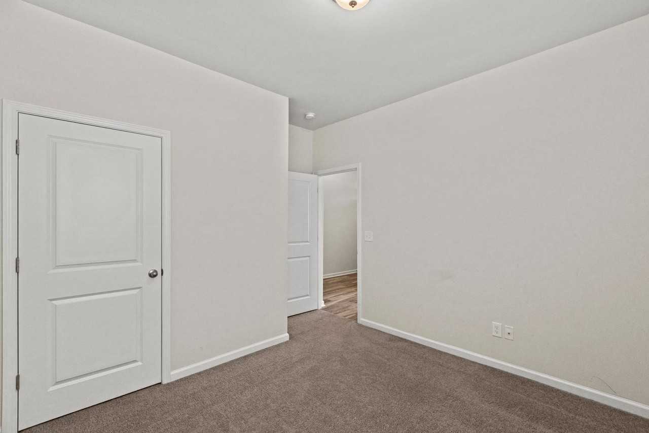 810 Lenox Dr - Photo 6 of 22