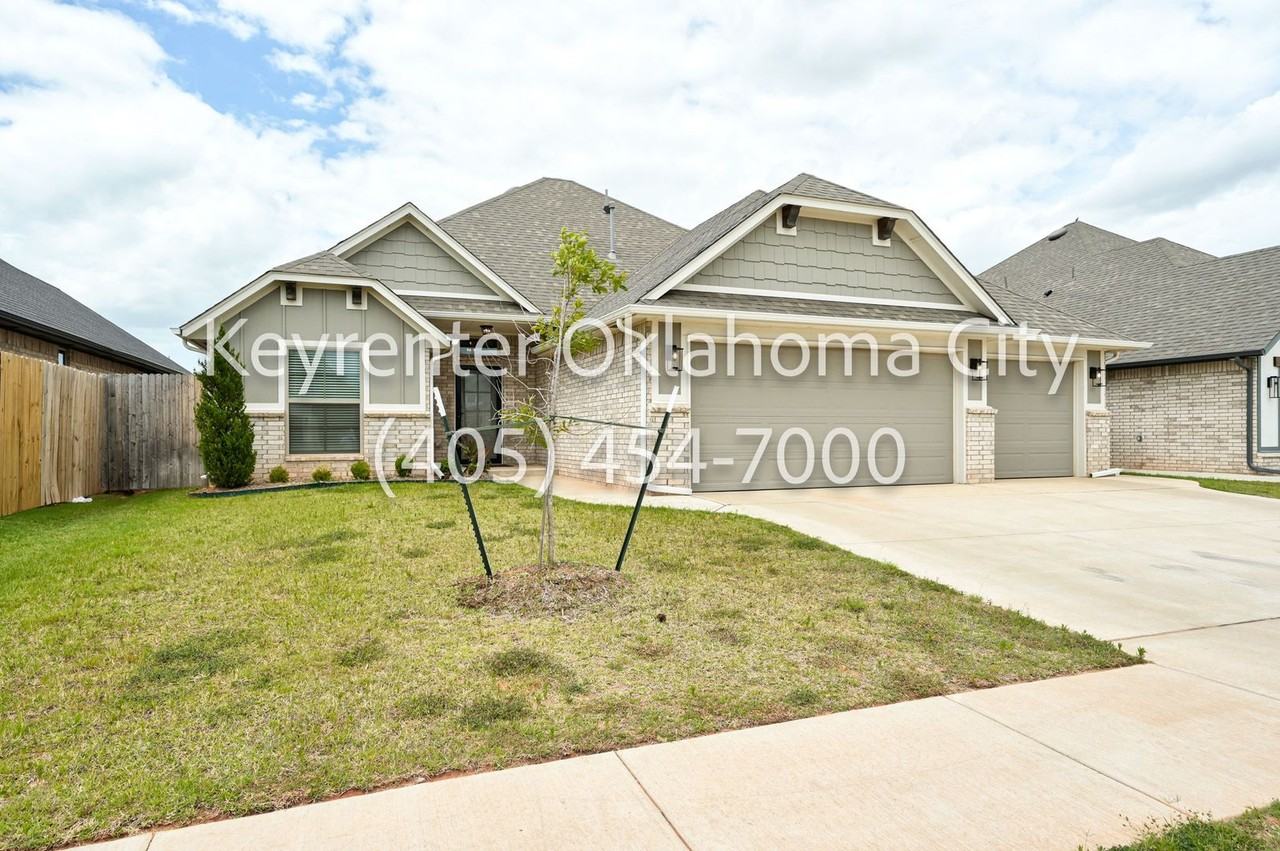 9301 Sw 44th Ter - Photo 4 of 43