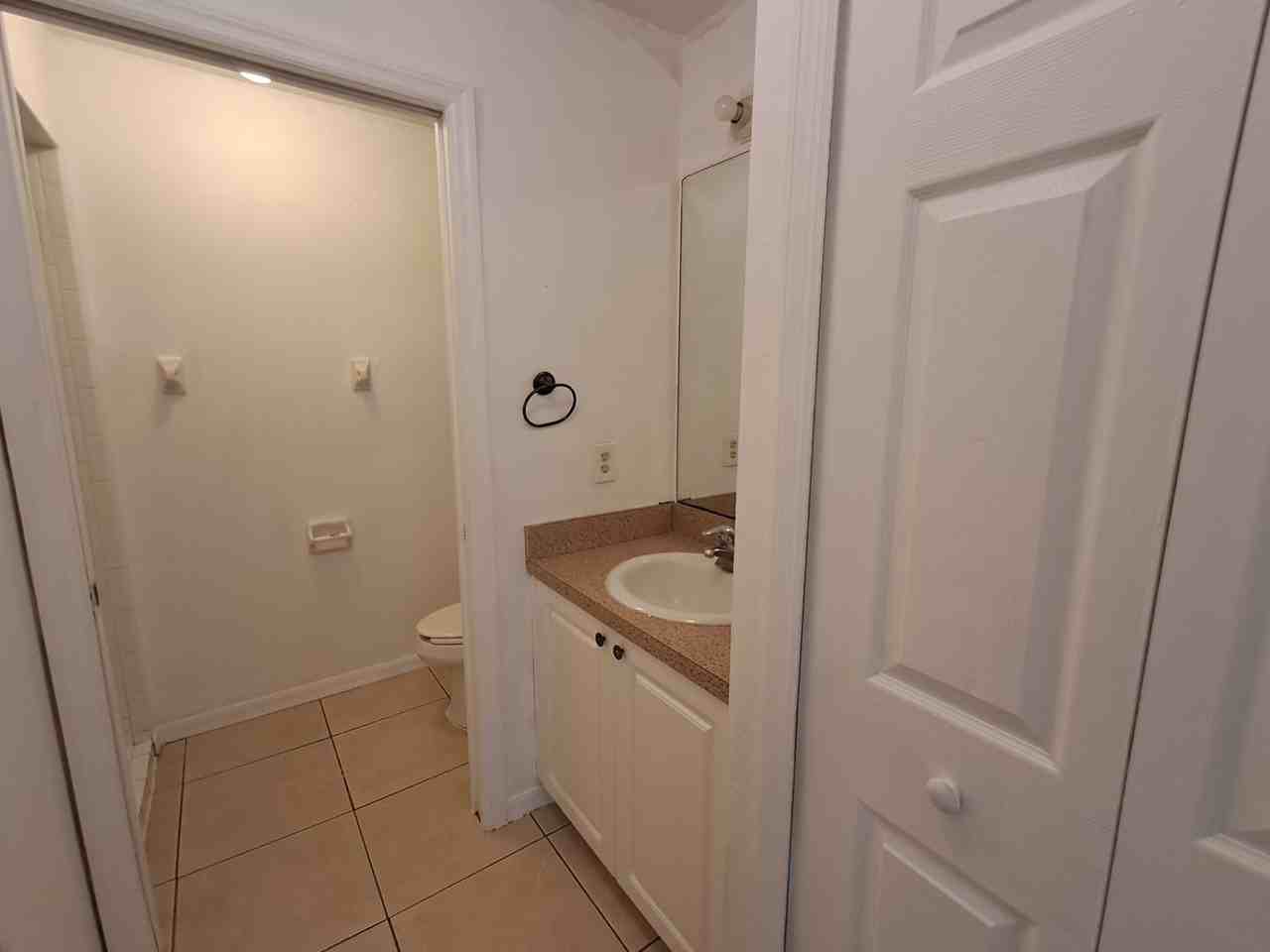 4868 Golfview Blvd - Photo 6 of 10