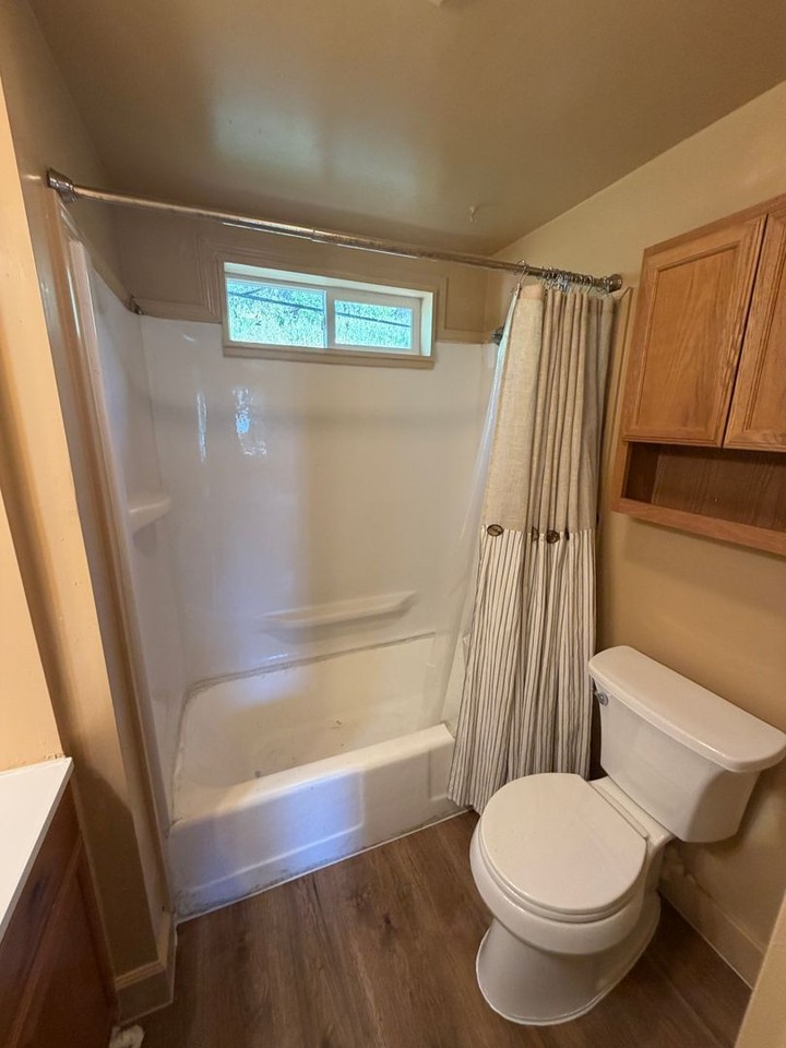 1257 N 26th St - Photo 2 of 14