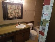 quiet complex, 1200 sq feet , walk in closet second floor - Photo 1 of 1
