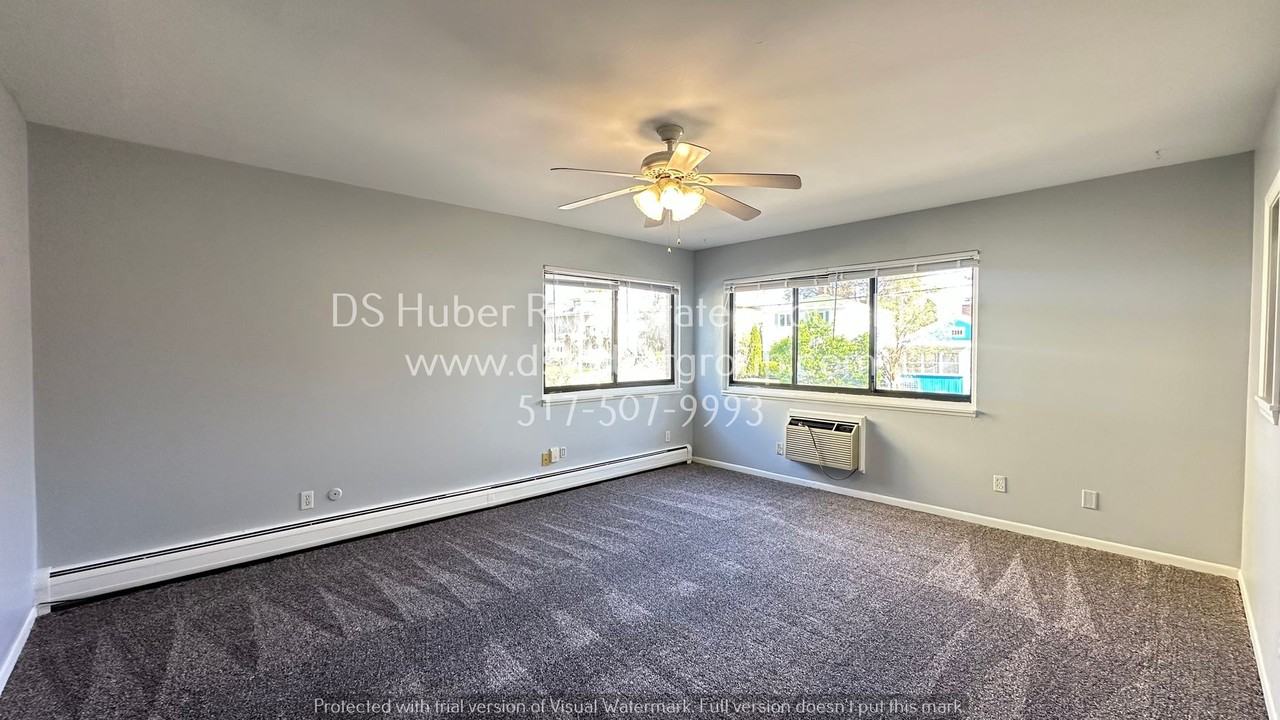 Vine 1418 Building - Photo 2 of 28
