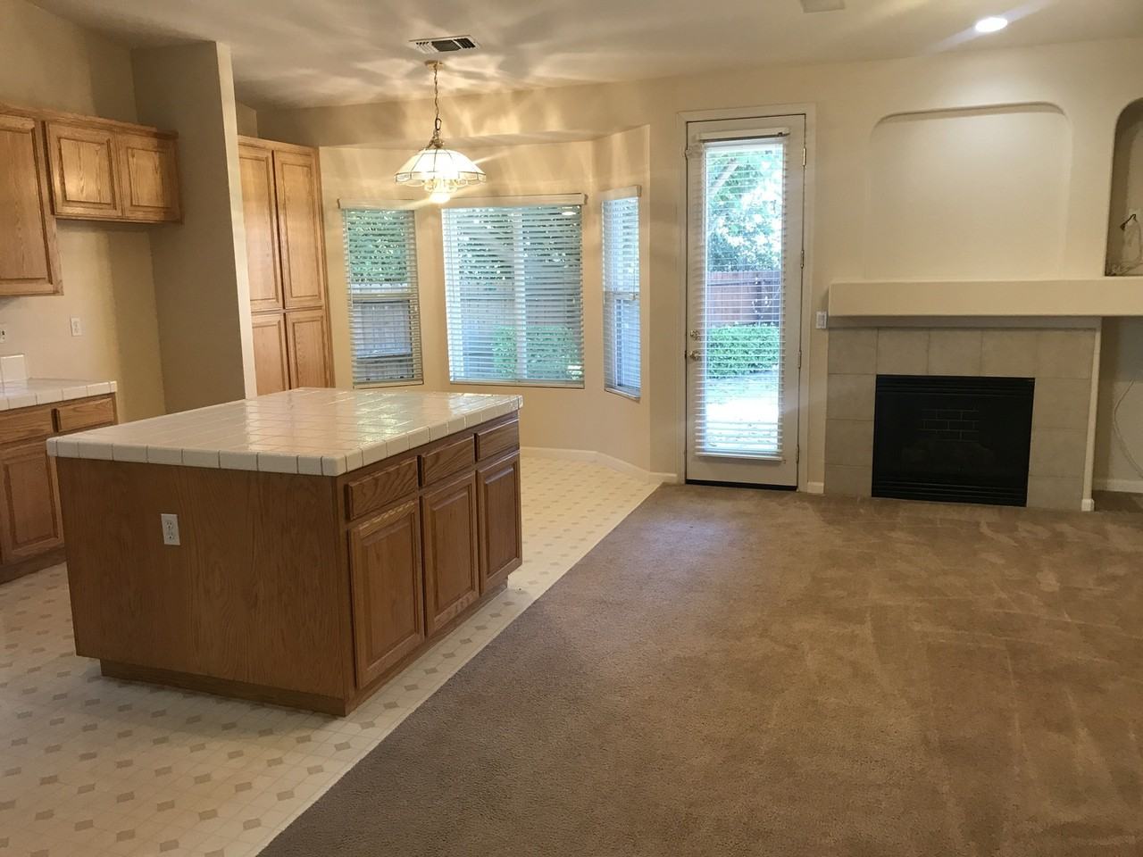 2329 Carol Ann Dr - Photo 5 of 22