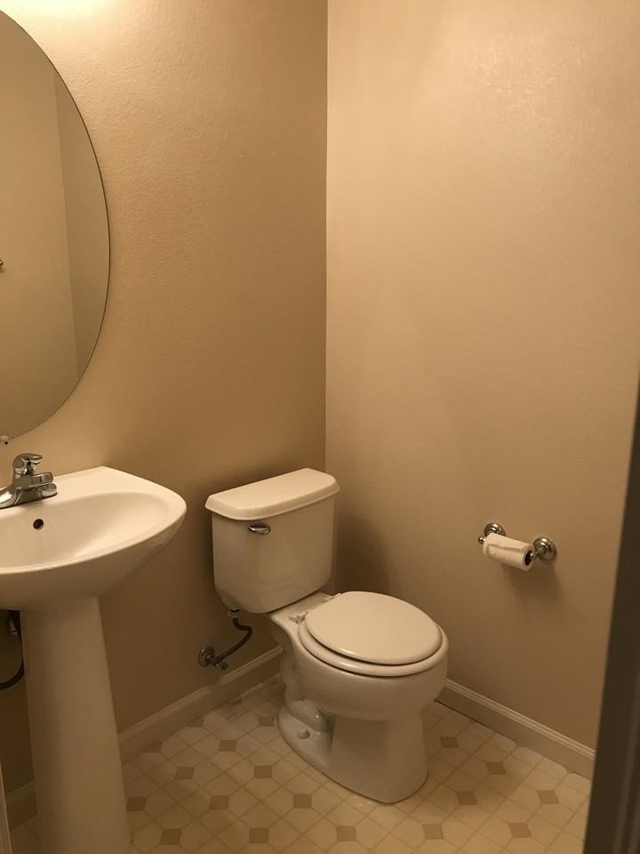 2329 Carol Ann Dr - Photo 7 of 22