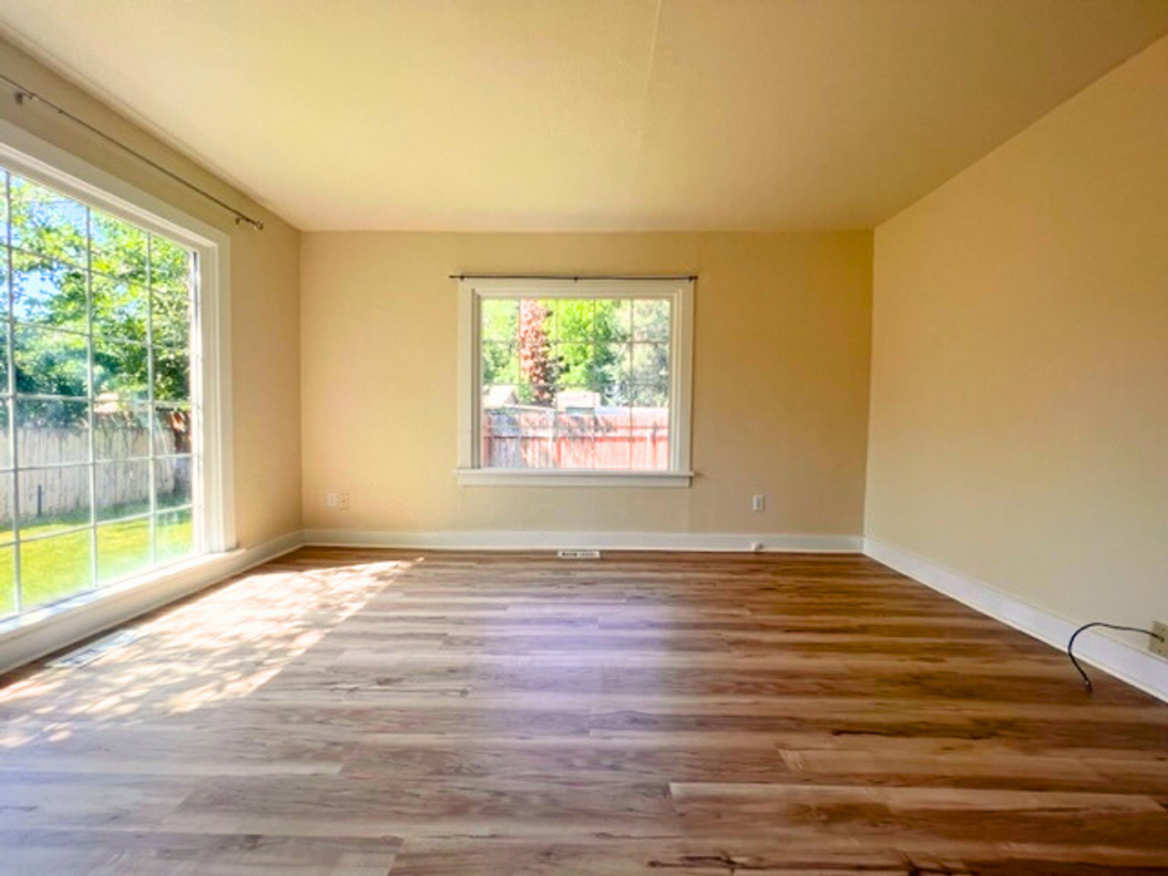 4022 N Christine St - Photo 6 of 24