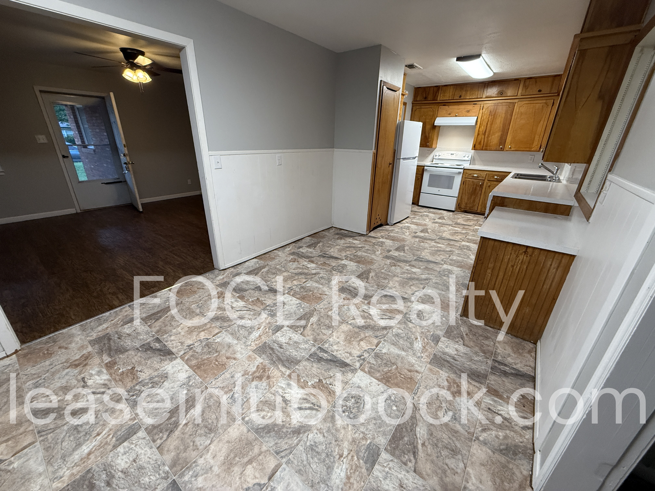 2709 39th St - Photo 6 of 20