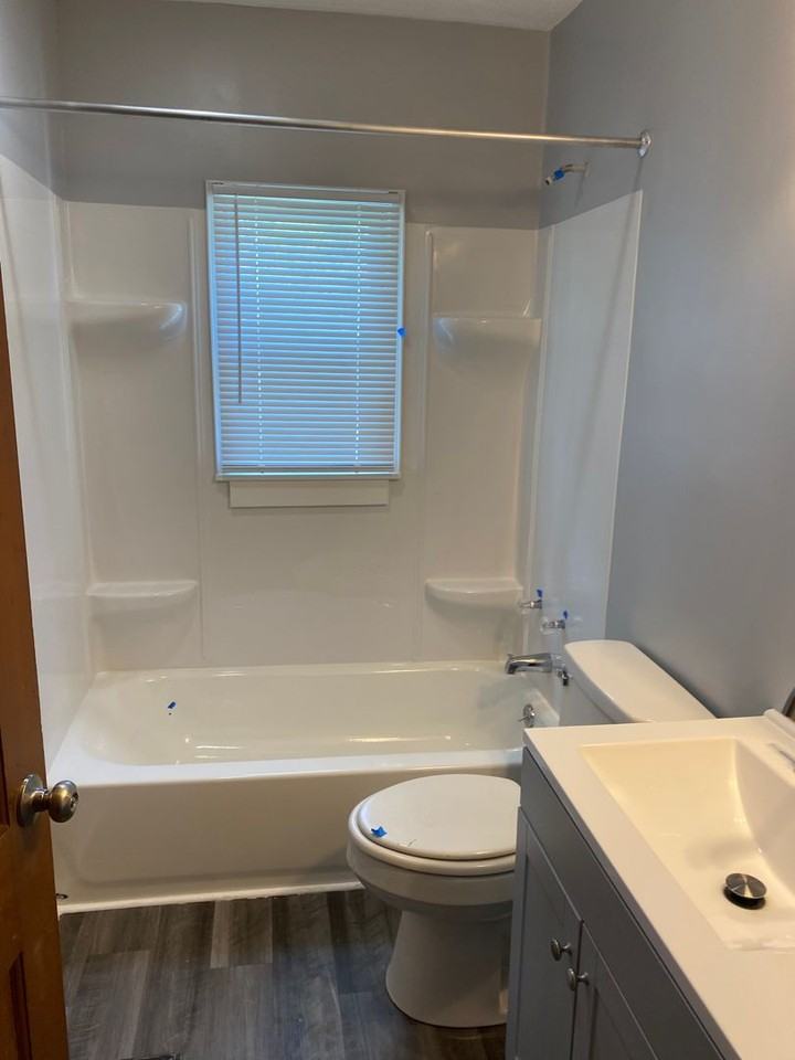2503 Vendome Dr - Photo 3 of 9