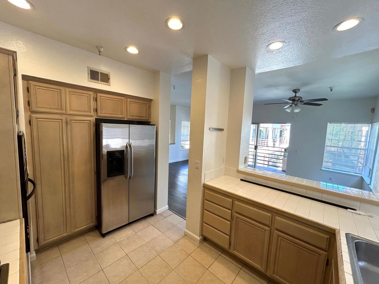 13967 Lemoli Ave - Photo 6 of 21