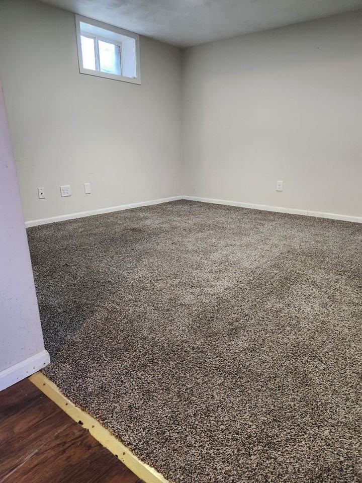 5818 South St - Photo 6 of 10