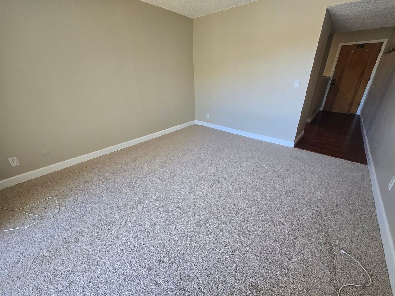 1606 Cottonwood Dr #23 - Photo 5 of 22