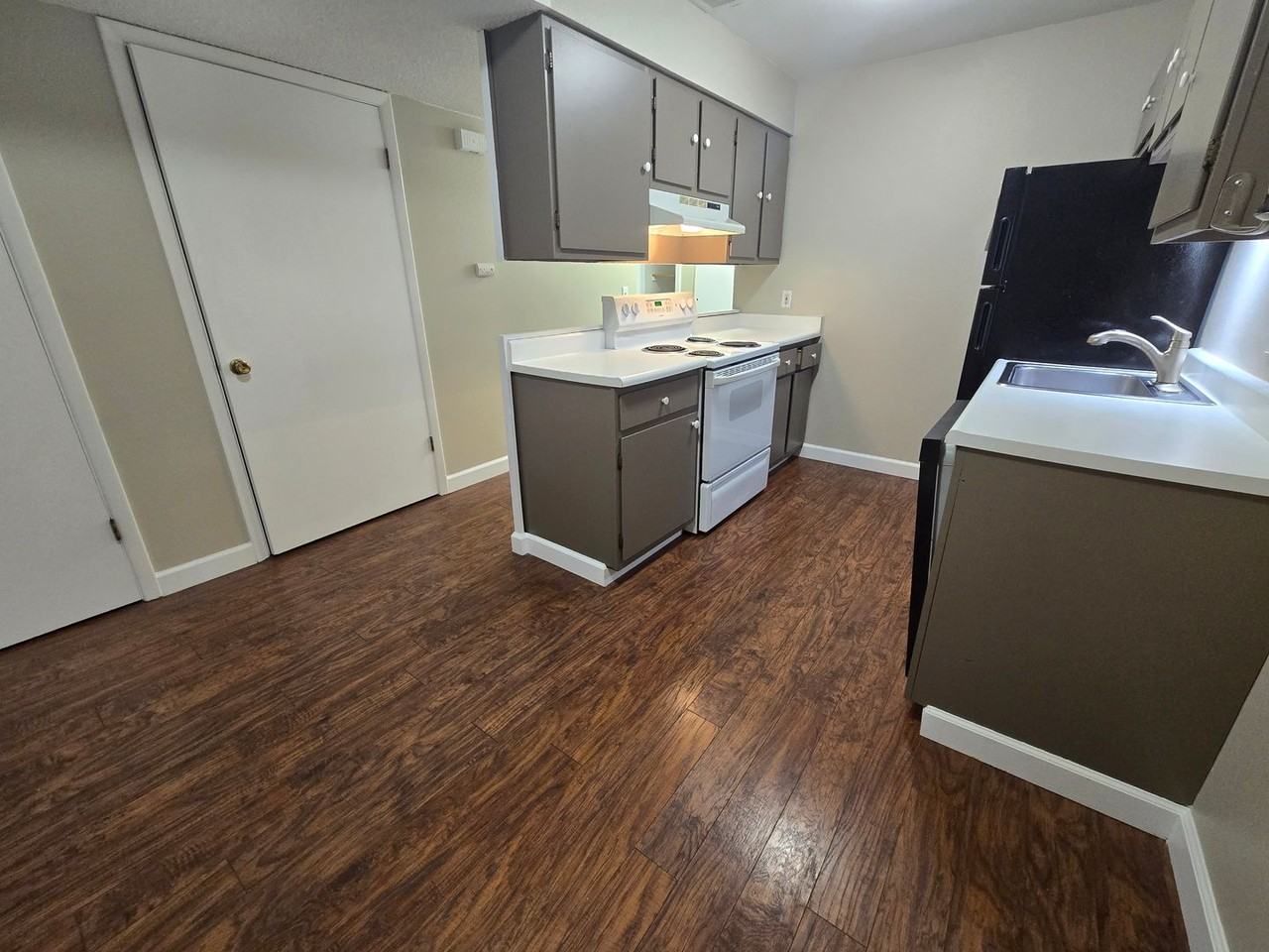 1606 Cottonwood Dr #23 - Photo 7 of 22