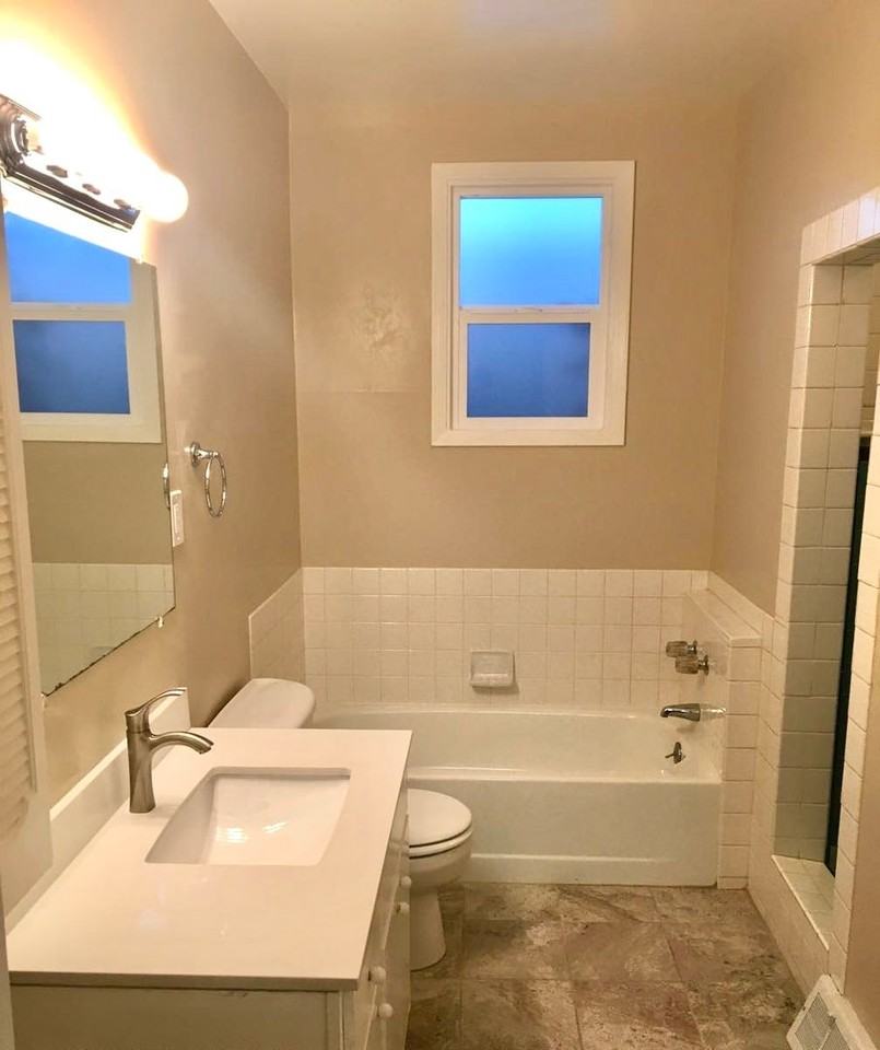 3521 Center Ave - Photo 7 of 11