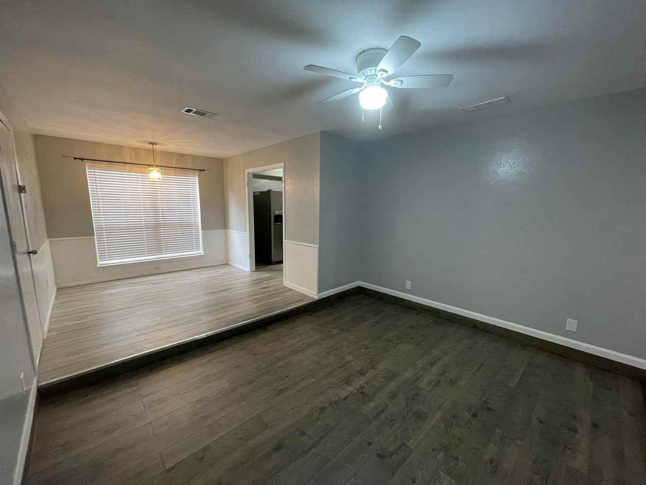 913 E Timberview Ln - Photo 3 of 13