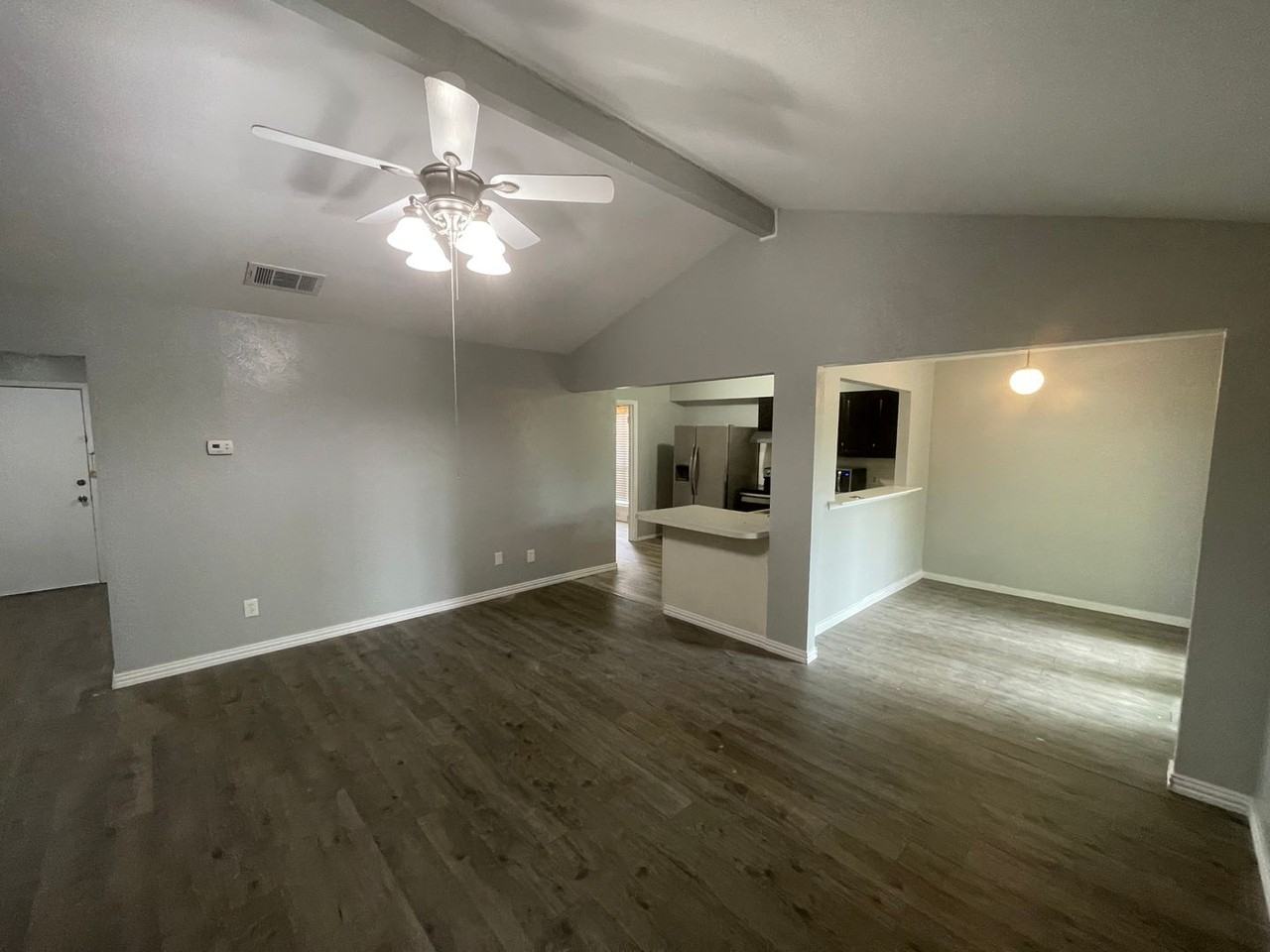 913 E Timberview Ln - Photo 4 of 13