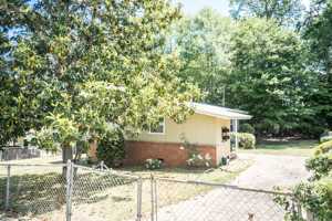 featured image of 560 Lincoln St