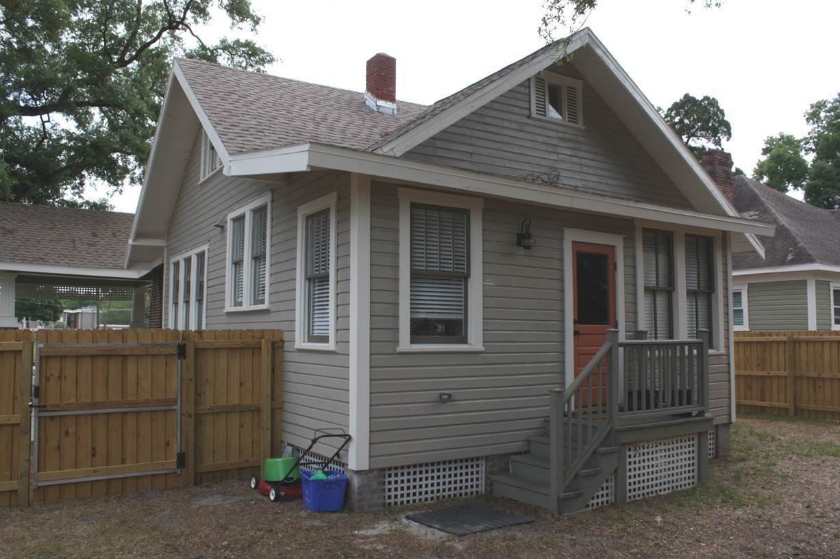 2404 N Morgan St - Photo 3 of 22