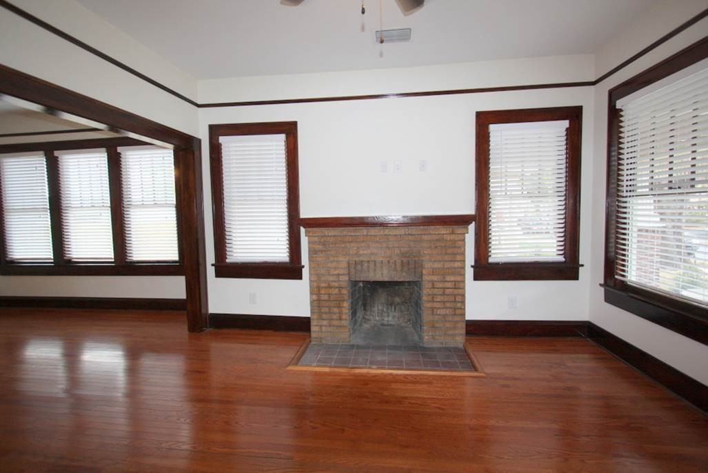 2404 N Morgan St - Photo 6 of 22