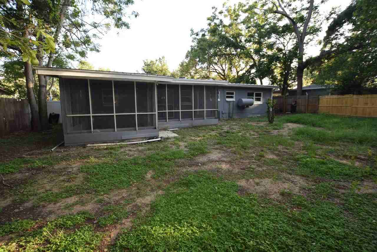 2637 Healy Dr - Photo 5 of 21