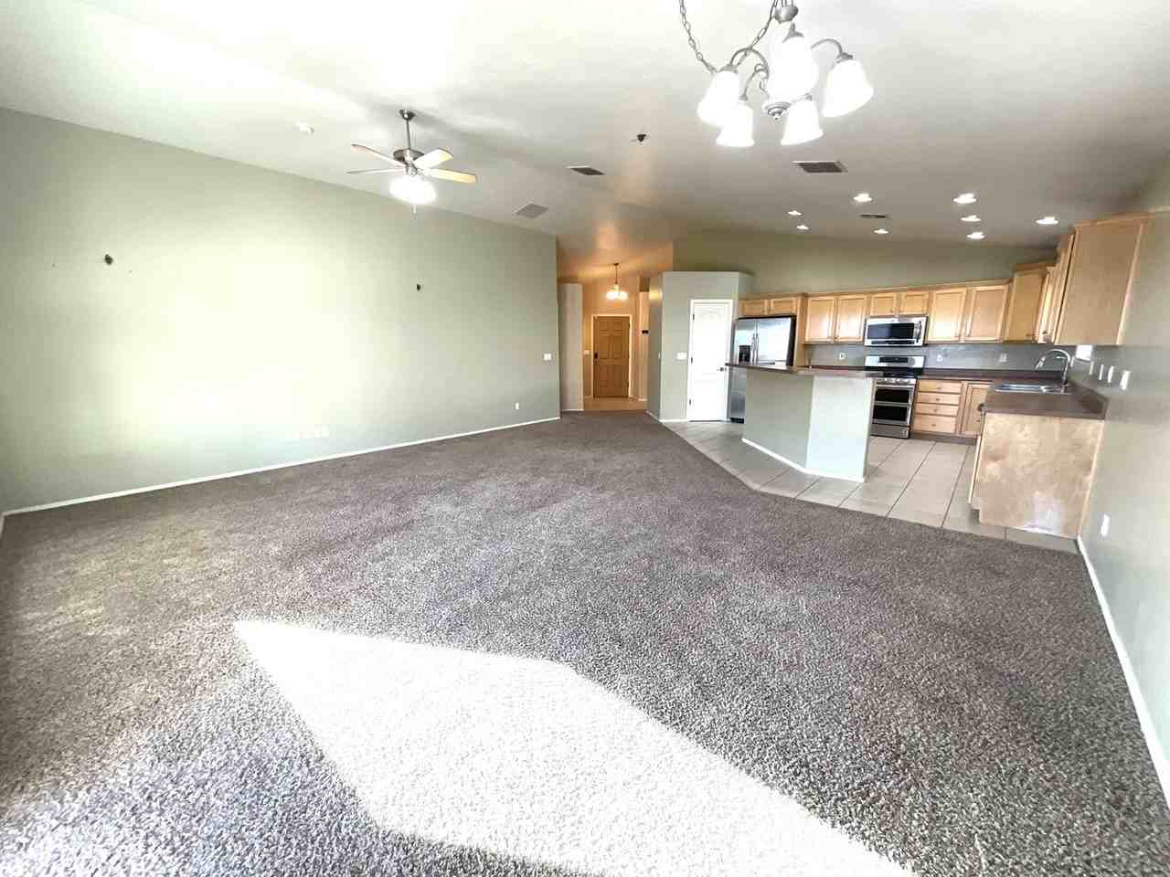 10434 E Rose Hill St - Photo 7 of 37