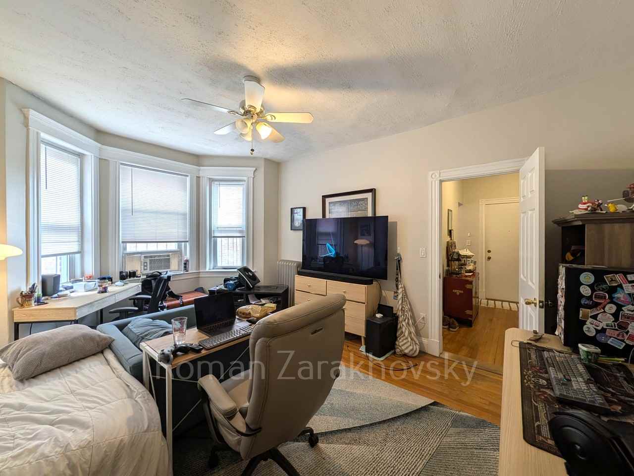 4 Ayr Rd #33C - Photo 2 of 32