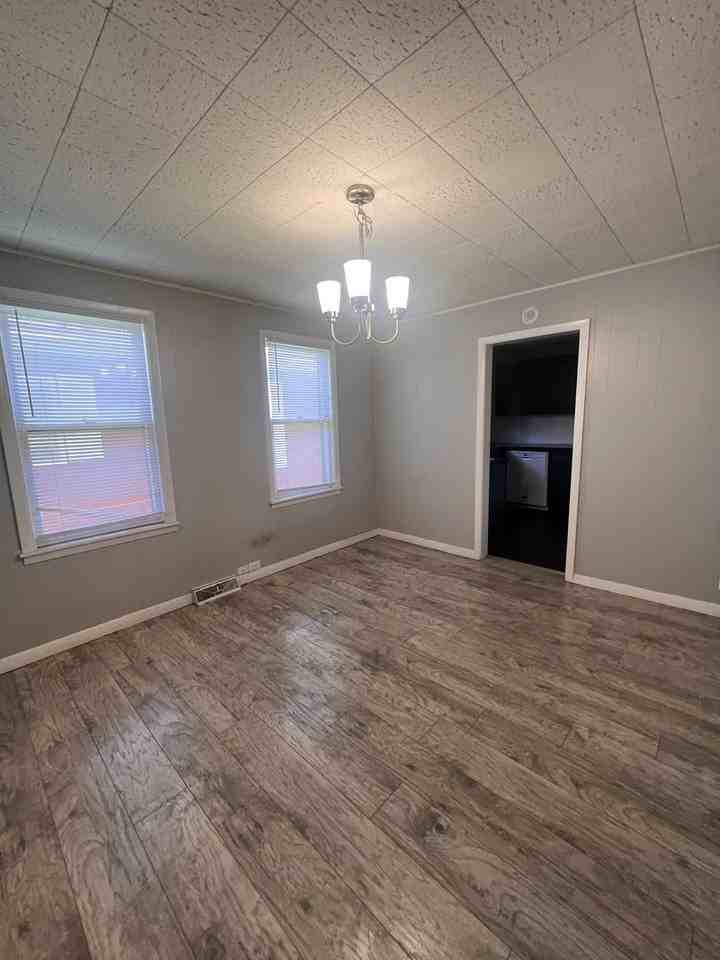 1716 Locust St - Photo 3 of 10