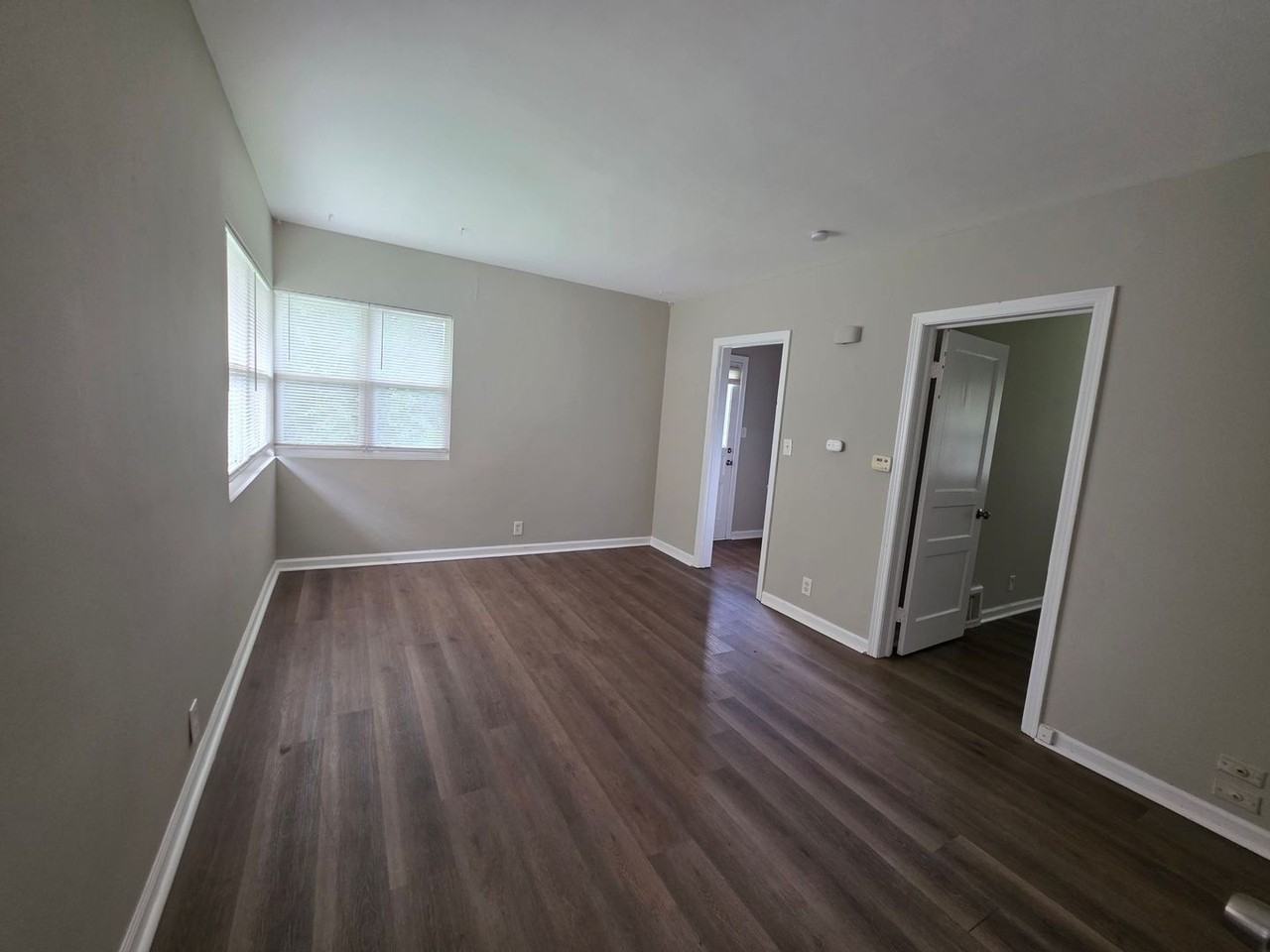 3418 Ne Winn Rd - Photo 2 of 9