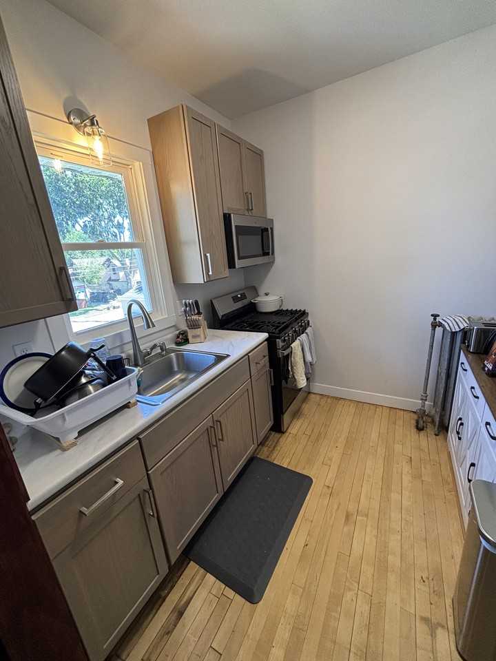 1511 Mississippi St - Photo 3 of 9