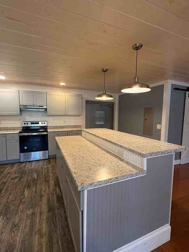 940 Julian Rd - Photo 5 of 24