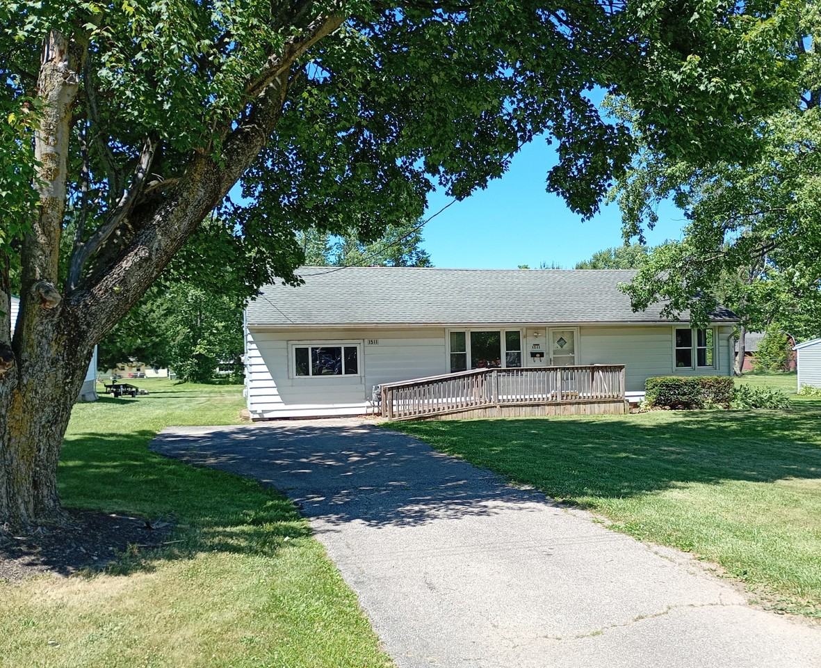 1511 Timber Rd - Photo 2 of 23