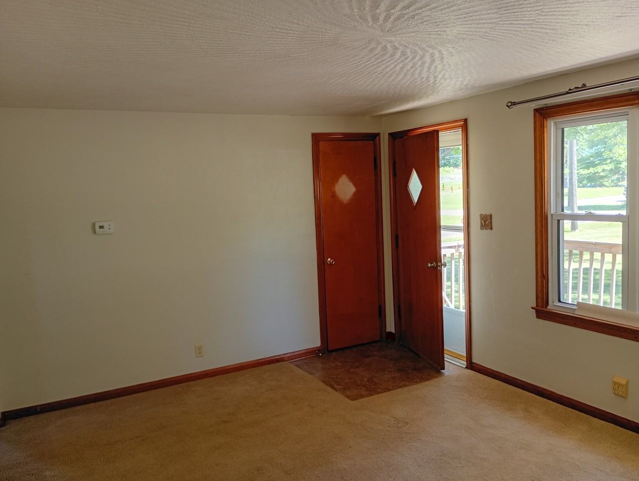 1511 Timber Rd - Photo 5 of 23