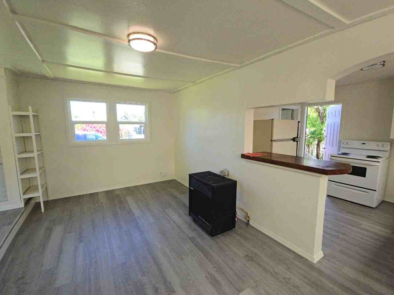 2350 Eye St - Photo 7 of 16