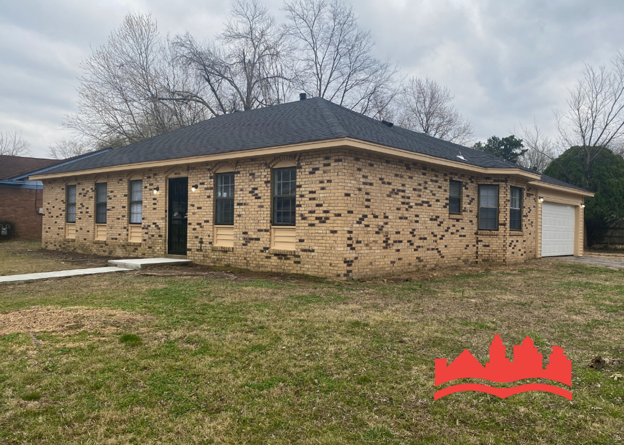3935 Battlefield Dr - Photo 2 of 15