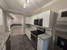 featured image of 545 Lakeview Dr #B
