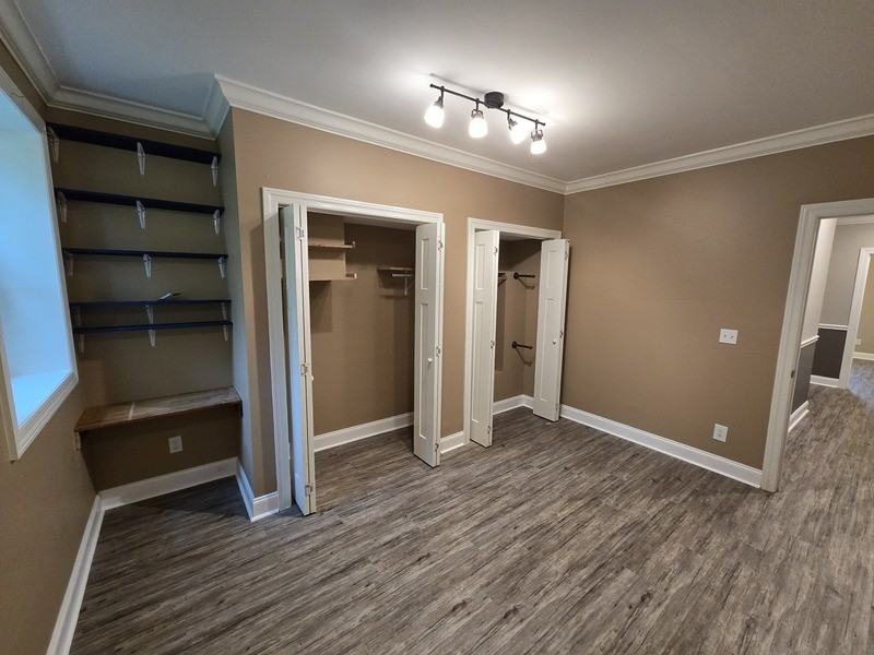 545 Lakeview Dr #B - Photo 6 of 18