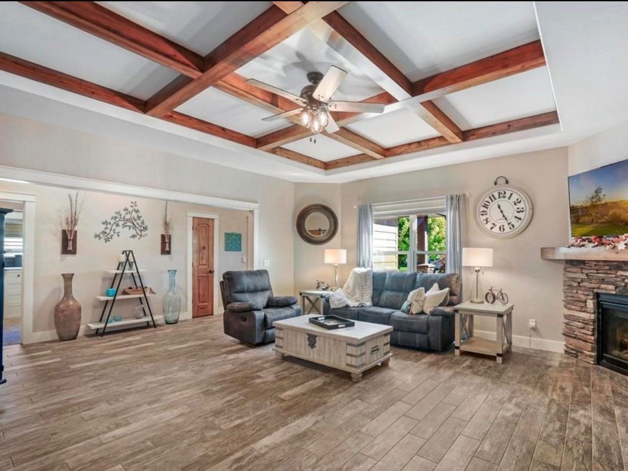 2043 Prospector Way - Photo 2 of 20