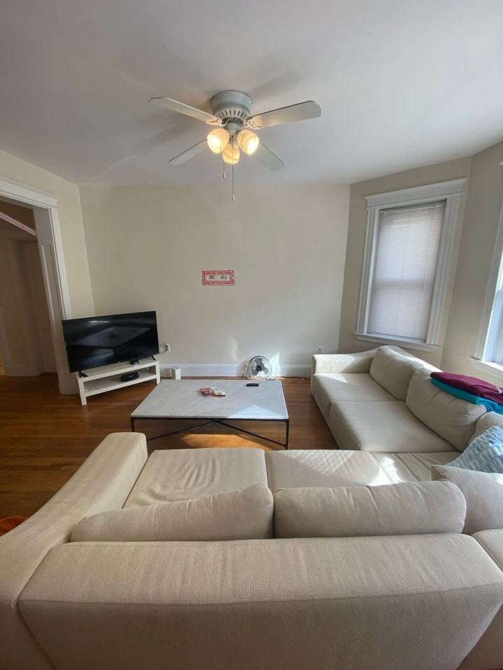 38 Orkney Rd - Photo 2 of 15
